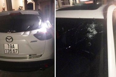 Xác định 2 nghi can nổ súng vào xe ô tô Mazda