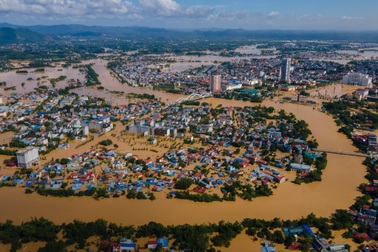 Australia hỗ trợ khẩn cấp giúp Việt Nam khắc phục hậu quả bão lũ