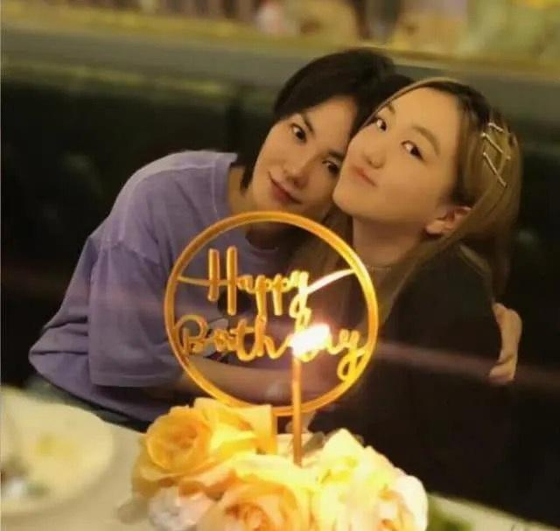 Con gái Vương Phi sống trong nhung lụa, lộ thành tích học tập kém - 5 Con gái Vương Phi sống trong nhung lụa, lộ thành tích học tập kém - 5