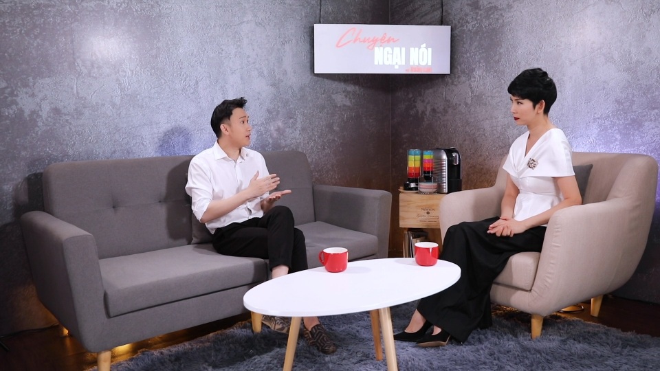Dương Triệu Vũ kể chuyện gia đình với Xuân Lan - 2 Dương Triệu Vũ kể chuyện gia đình với Xuân Lan - 2