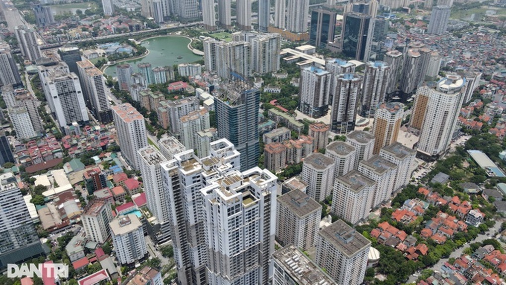 Sở Quy hoạch Hà Nội lên tiếng về thực trạng đường Lê Văn Lương - 2 Sở Quy hoạch Hà Nội lên tiếng về thực trạng đường Lê Văn Lương - 2