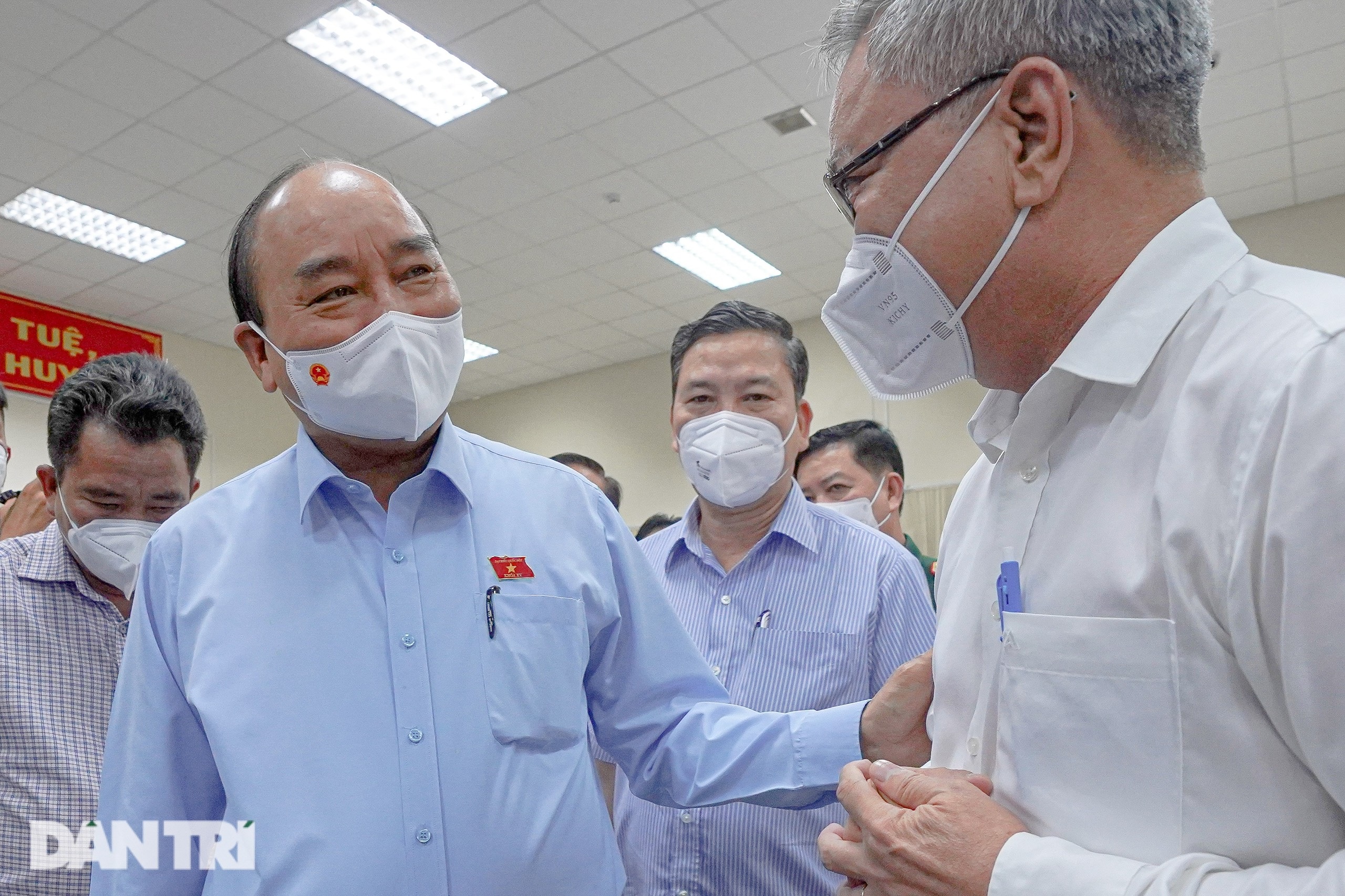 Chủ tịch nước: Nhiệm vụ quan trọng của TPHCM là níu chân người lao động - 3 Chủ tịch nước: Nhiệm vụ quan trọng của TPHCM là níu chân người lao động - 3
