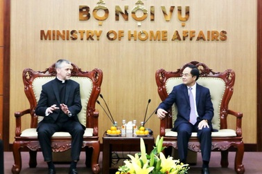 Xây dựng quan hệ Việt Nam - Vatican ngày càng phát triển tốt đẹp