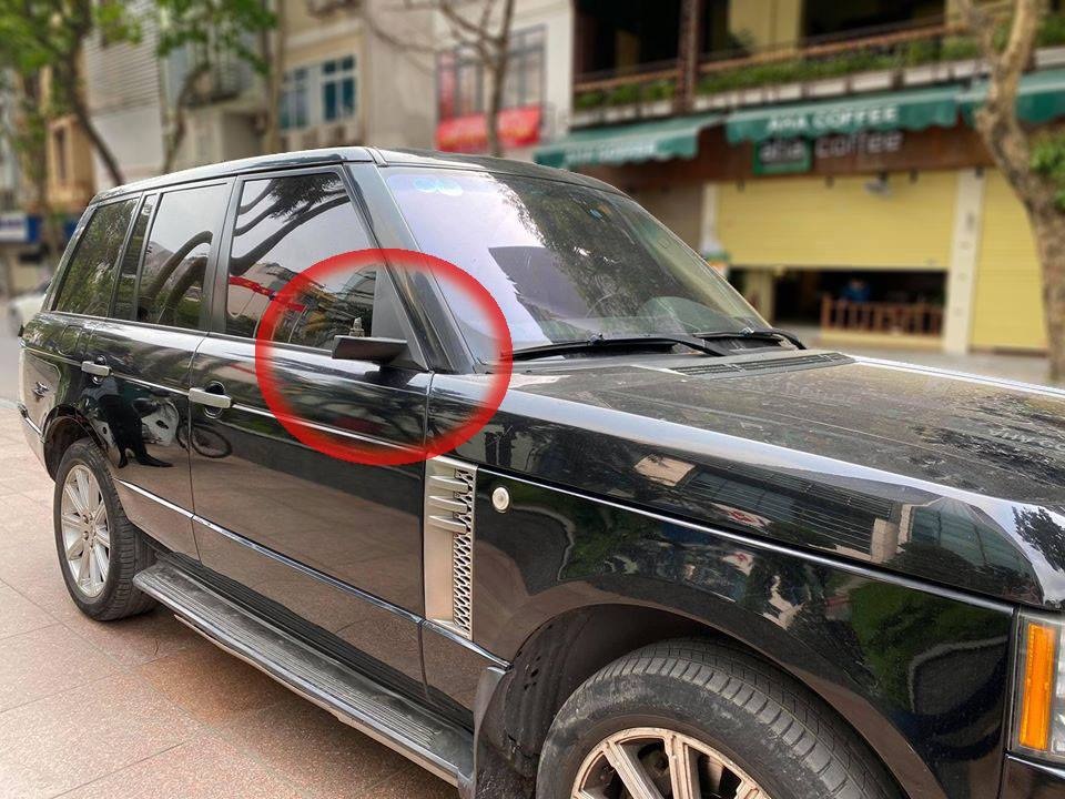 Tùng Vàng, Chương Tailor bị trộm vặt đồ xe siêu sang cùng một đêm - 1 Tùng Vàng, Chương Tailor bị trộm vặt đồ xe siêu sang cùng một đêm - 1