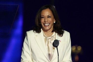 Chiến dịch tranh cử của bà Harris thu số tiền ủng hộ kỷ lục