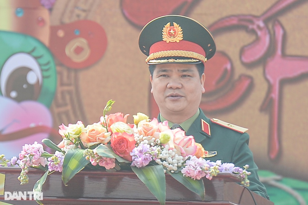 Xuân đoàn kết - Tết thắm tình quân dân - 1 Xuân đoàn kết - Tết thắm tình quân dân - 1