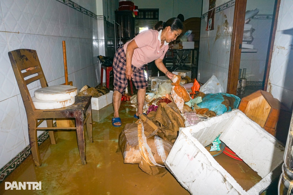 Đà Nẵng bổ sung hơn 200 tỷ đồng cho người dân thiệt hại vì mưa lũ vay - 1