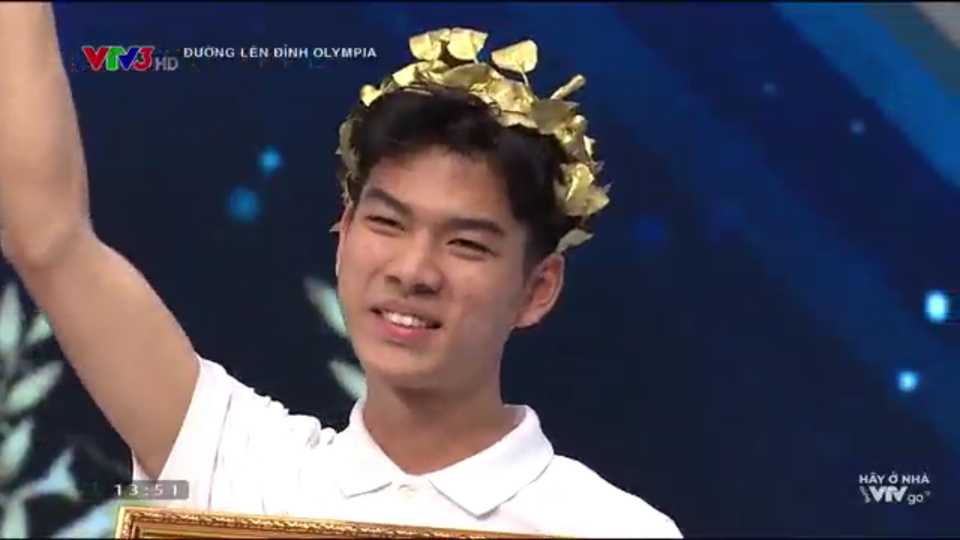 4 thí sinh liên tục đảo thế cờ trong cuộc thi Olympia tuần này - 4 4 thí sinh liên tục đảo thế cờ trong cuộc thi Olympia tuần này - 4