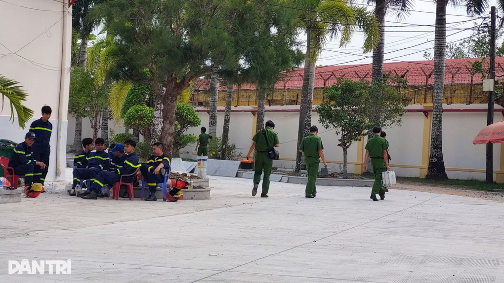Sóc Trăng họp nóng vụ gần 200 học viên cai nghiện trốn trại - 1 Sóc Trăng họp nóng vụ gần 200 học viên cai nghiện trốn trại - 1