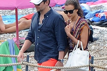 Irina Shayk quyến rũ trong kì nghỉ ở Ý cùng bạn trai