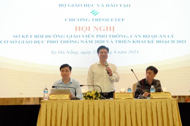 Thứ trưởng Bộ GD&ĐT: Điểm mới trong bồi dưỡng giáo viên là không có F1, F2