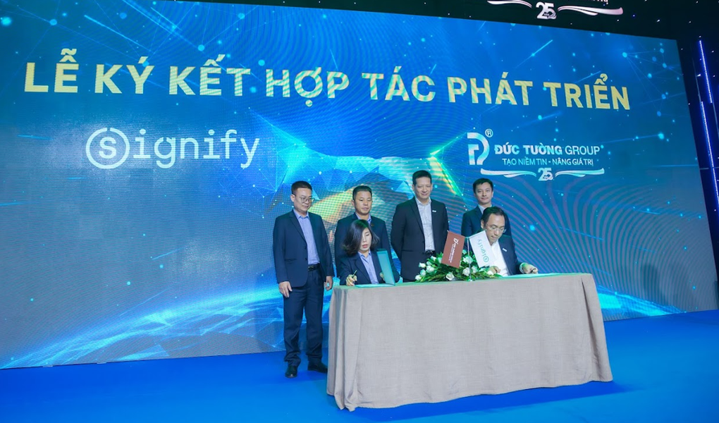 Signify Việt Nam ký hợp tác cùng Đức Tường Group - 1 Signify Việt Nam ký hợp tác cùng Đức Tường Group - 1