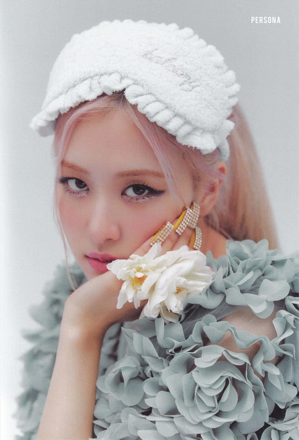 Rosé - Đóa hồng xinh đẹp sở hữu vòng eo 48 cm của Blackpink - 9 Rosé - Đóa hồng xinh đẹp sở hữu vòng eo 48 cm của Blackpink - 9