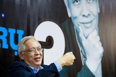 Nhà thiên văn truyền ngọn lửa đam mê nghiên cứu vũ trụ tới giới trẻ