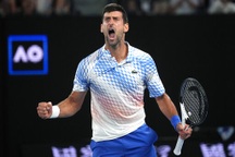 Novak Djokovic lên tiếng về chấn thương trước bán kết Australian Open