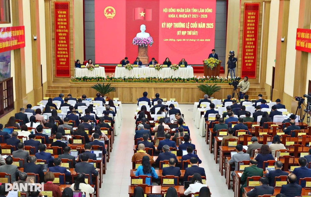 Loạt cao tốc trở thành đột phá tăng trưởng 2 con số ở Lâm Đồng - 1