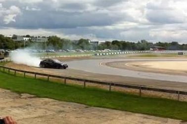 Kỷ lục quãng đường drift dài nhất thế giới 