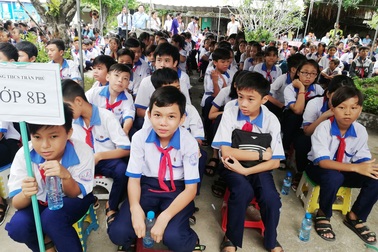 Cà Mau: Không lợi dụng hoạt động Hội Cha mẹ học sinh để đặt các khoản thu ngoài quy định