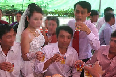 Những tai ương “trên trời rơi xuống” sau khi thuê vợ giá trăm triệu