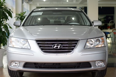 Hyundai Sonata - "Chạy" kịp thuế