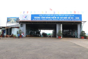 Đình chỉ 1 dây chuyền kiểm định xe cơ giới và 3 đăng kiểm viên có sai phạm