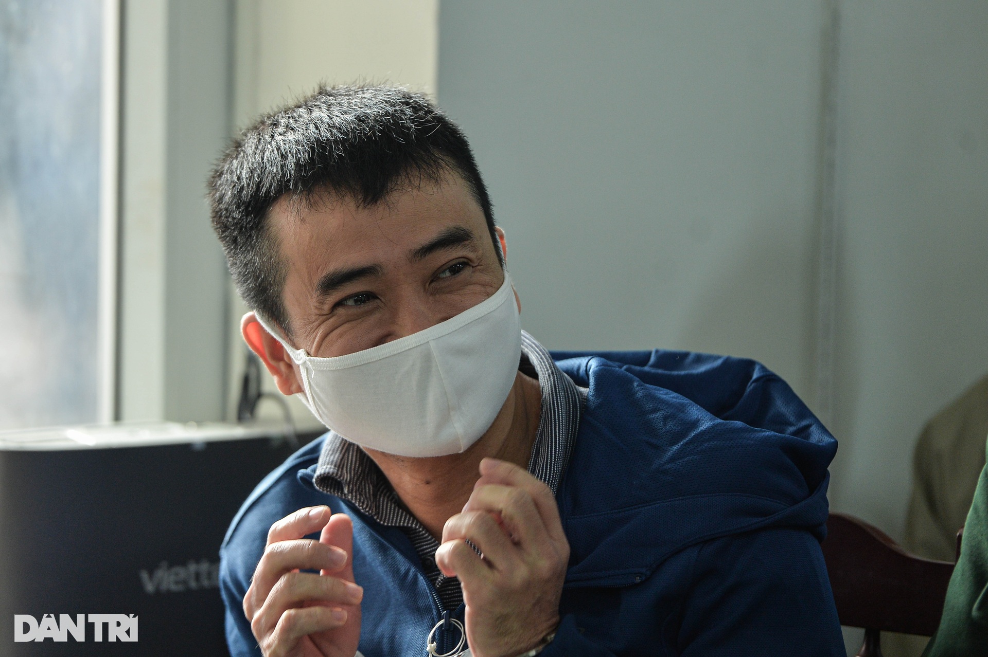 Phan Quốc Việt và 4 cựu sĩ quan ra tòa trong vụ án Việt Á - 4 Phan Quốc Việt và 4 cựu sĩ quan ra tòa trong vụ án Việt Á - 4