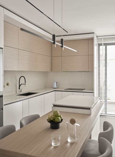 View - Bình Dương: Cô gái chi 3,5 tỷ làm nội thất, dành phòng riêng cho 5 chú mèo | Báo Dân trí