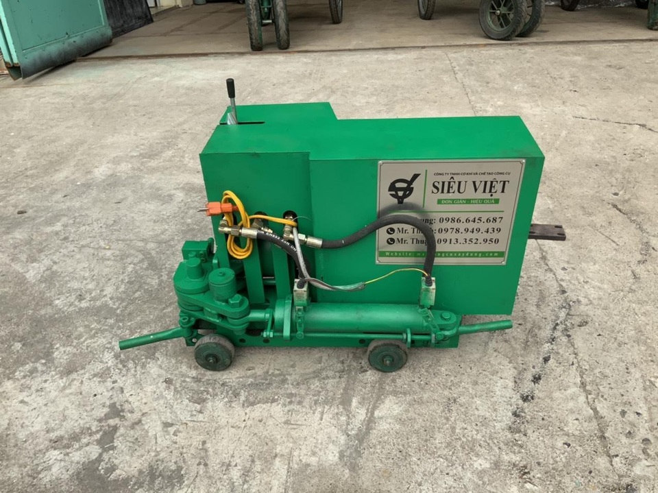 Máy xây dựng Siêu Việt hóa giải nỗi lo chậm tiến độ các công trình - 4 Máy xây dựng Siêu Việt hóa giải nỗi lo chậm tiến độ các công trình - 4