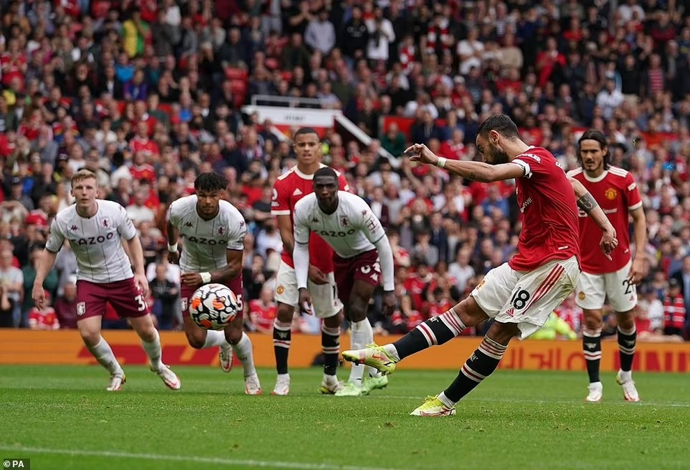 Cổ động viên đồng loạt yêu cầu Man Utd sa thải HLV Solskjaer - 2 Cổ động viên đồng loạt yêu cầu Man Utd sa thải HLV Solskjaer - 2