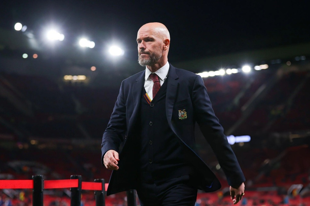 HLV Ten Hag nổi giận, chê bai cách cầu thủ Man Utd thi đấu - 1