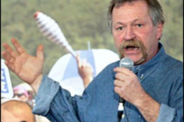 Ông nông dân tranh cử Tổng thống Pháp