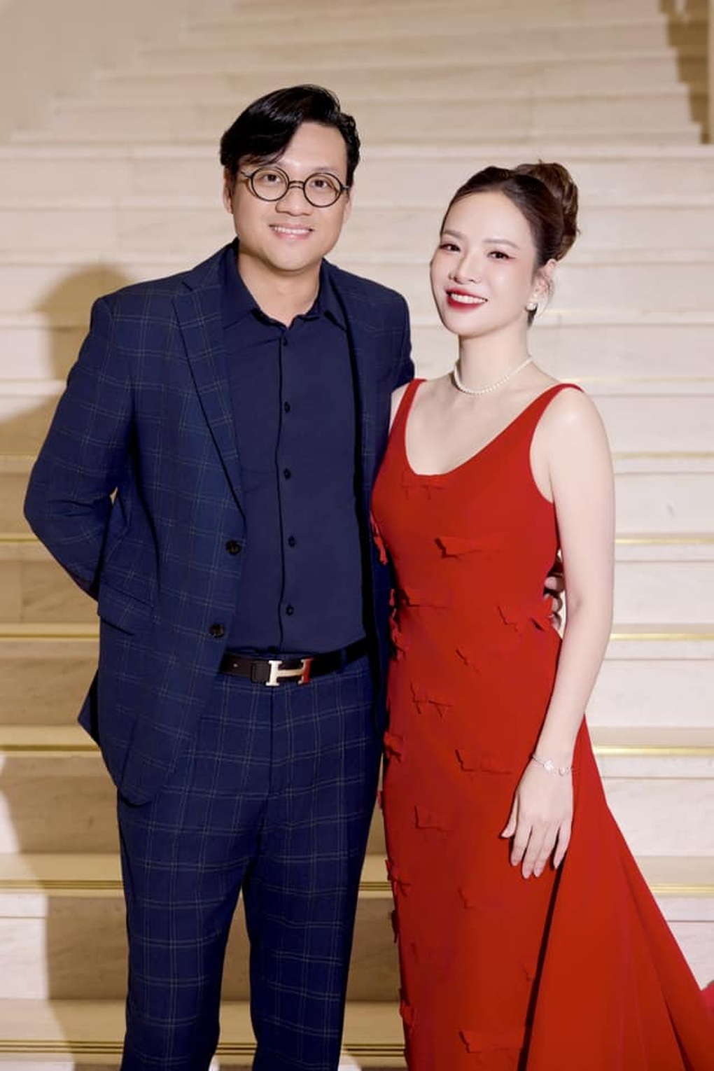 Khải Anh trước khi nghỉ VTV: Có loạt phim giờ vàng, hạnh phúc với MC Đan Lê - 3 Khải Anh trước khi nghỉ VTV: Có loạt phim giờ vàng, hạnh phúc với MC Đan Lê - 3