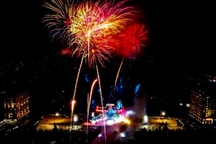 Bắn pháo hoa nổ tầm thấp tại lễ hội du lịch biển Sầm Sơn năm 2022