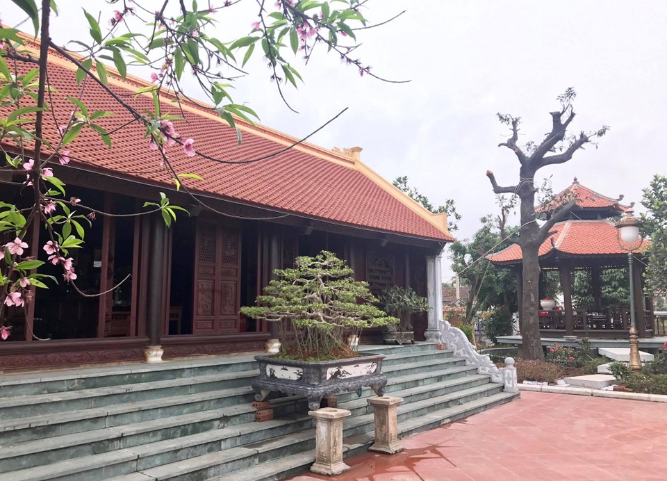 Cận cảnh nhà cổ trăm tuổi toàn bằng gỗ quý, đẹp hiếm có ở Nam Định - 9 Cận cảnh nhà cổ trăm tuổi toàn bằng gỗ quý, đẹp hiếm có ở Nam Định - 9