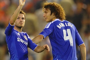 Barcelona tính “cuỗm” bộ đôi Mata và Luiz từ Chelsea