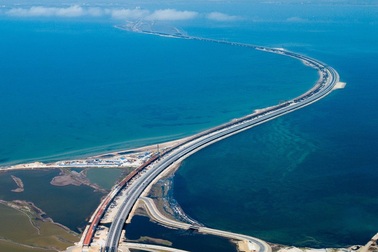 Nhìn lại 27 tháng Nga xây cầu dài nhất châu Âu nối liền Crimea