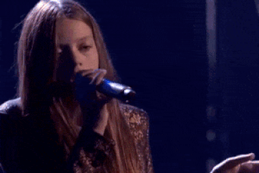 Sửng sốt xem cô gái 14 tuổi biểu diễn “ngầu không tưởng”