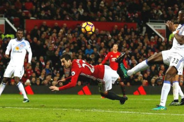 10 bàn thắng đẹp nhất Premier League mùa giải 2016/17