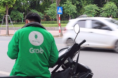 10 tháng đầu năm, Grab thực nộp bao nhiêu thuế?