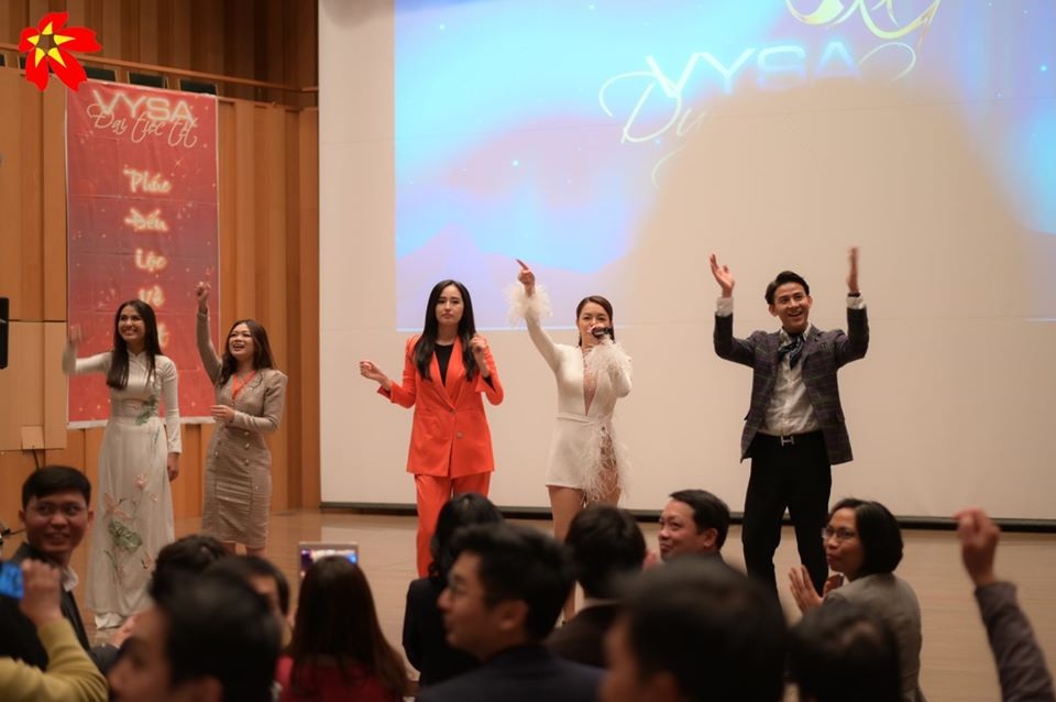 “Đại tiệc Tết xa nhà” và tìm kiếm Hoa khôi tài sắc của du học sinh Việt tại Nhật - 8 “Đại tiệc Tết xa nhà” và tìm kiếm Hoa khôi tài sắc của du học sinh Việt tại Nhật - 8
