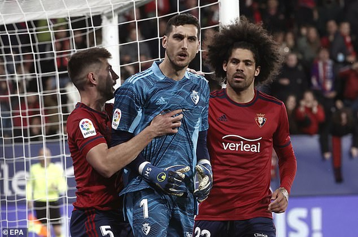 Benzema đá hỏng 2 quả phạt đền, Real Madrid vẫn giành chiến thắng - 8 Benzema đá hỏng 2 quả phạt đền, Real Madrid vẫn giành chiến thắng - 8