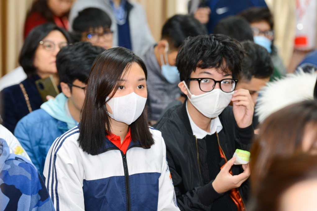Năm 2023, thí sinh thi đánh giá tư duy trắc nghiệm trên máy tính - 2 Năm 2023, thí sinh thi đánh giá tư duy trắc nghiệm trên máy tính - 2