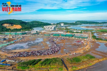 1.680 ô tô xếp thành hình bản đồ Việt Nam - kỷ lục tạo nên từ lòng quyết tâm và tinh thần yêu nước