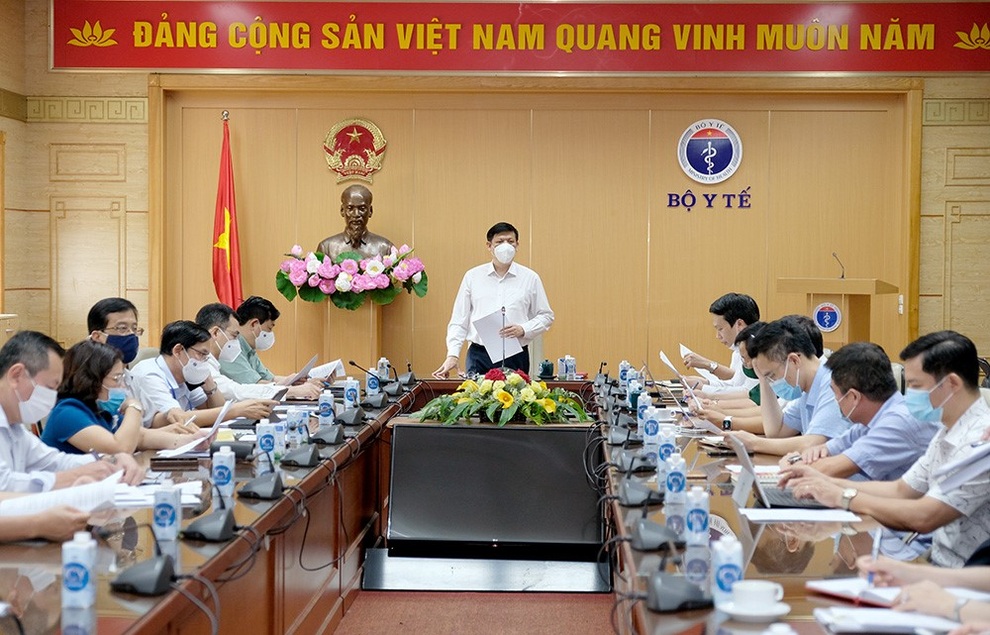 Việt Nam triển khai chiến dịch tiêm vắc xin Covid-19 lớn nhất trong lịch sử - 1 Việt Nam triển khai chiến dịch tiêm vắc xin Covid-19 lớn nhất trong lịch sử - 1