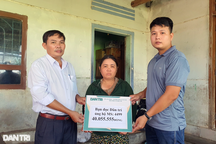 Bạn đọc ủng hộ hơn 120 triệu đồng đến người mẹ mù một mắt, nuôi 5 con nhỏ