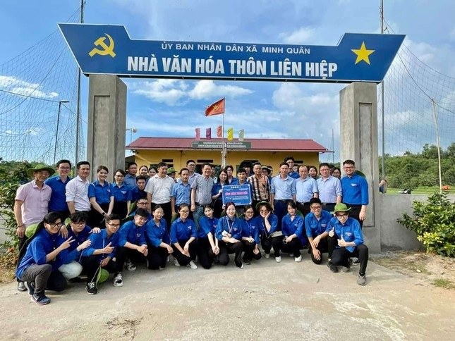 10X Nam Định tốt nghiệp điểm gần tuyệt đối, làm việc ở Big 4 từ khi đi học - 5 10X Nam Định tốt nghiệp điểm gần tuyệt đối, làm việc ở Big 4 từ khi đi học - 5