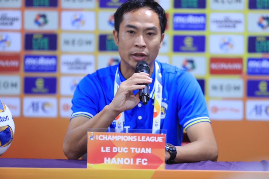 HLV Hà Nội FC hạnh phúc, CLB Nhật Bản cay đắng vì trở thành cựu vô địch - 1 HLV Hà Nội FC hạnh phúc, CLB Nhật Bản cay đắng vì trở thành cựu vô địch - 1