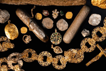 Tìm thấy kho báu nằm sâu dưới đáy đại dương suốt 350 năm