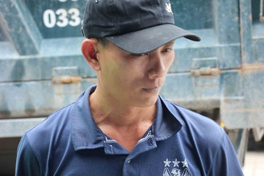 Tài xế tông chết người rồi bỏ trốn bị bắt khi đi sửa xe