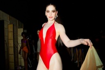 Tân Hoa hậu Hoàn vũ: Từ trẻ khó đọc đến nữ hoàng sắc đẹp